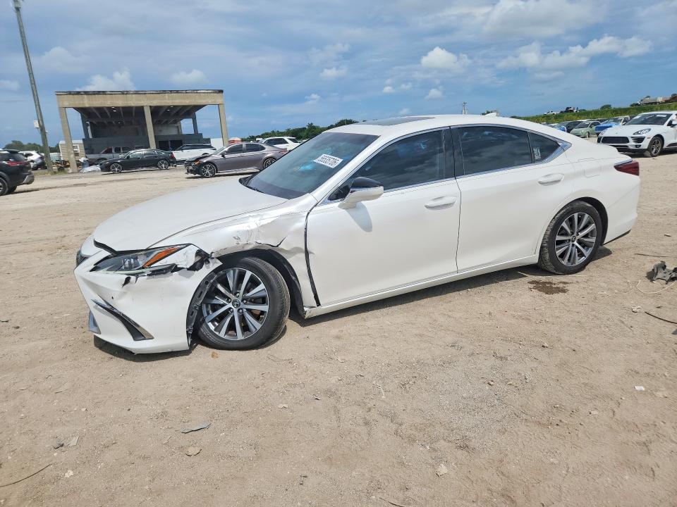 56535706 :رقم المزاد ، 58ADZ1B19LU053333 vin ، 2020 Lexus Es مزاد بيع