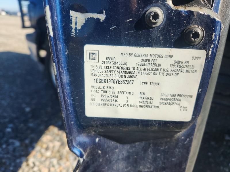 2000 Chevrolet Silverado მანქანა იყიდება აუქციონზე, vin: 1GCEK19T0YE337267, აუქციონის ნომერი: 55857956