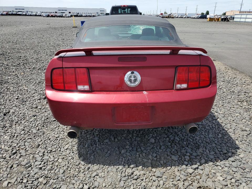 57599916 :رقم المزاد ، 1ZVFT84N555197616 vin ، 2005 Ford Mustang مزاد بيع
