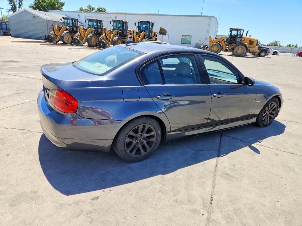 2007 Bmw 328 მანქანა იყიდება აუქციონზე, vin: WBAVC53557FZ73011, აუქციონის ნომერი: 57056166