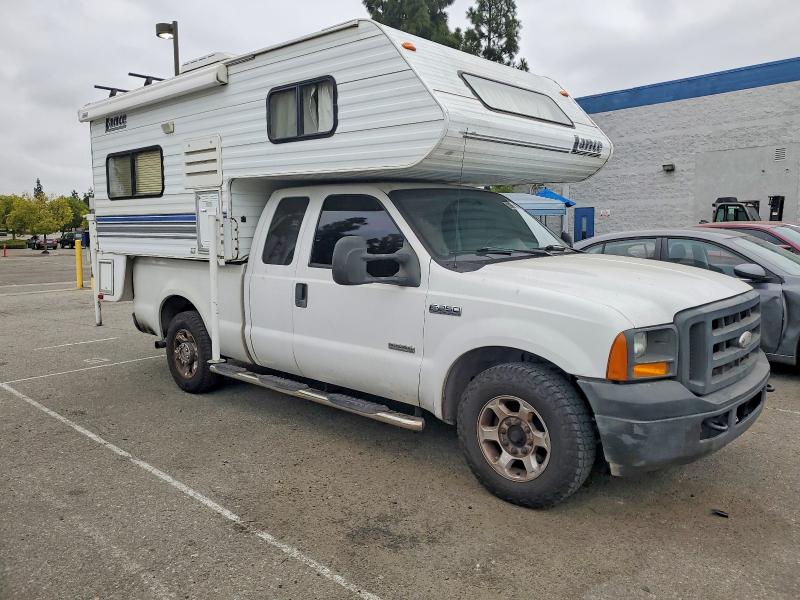 59359906 :رقم المزاد ، 1FTSX20P56EC02728 vin ، 2006 Ford F250 مزاد بيع