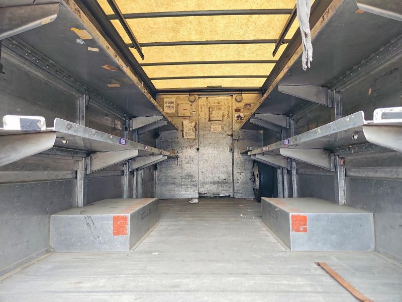 54869206 :رقم المزاد ، 4UZA4FF45YCF81316 vin ، 2000 Freightliner Mt45 Chassis مزاد بيع