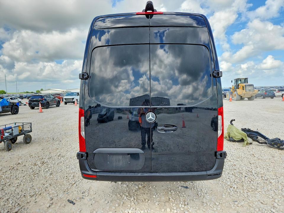 Продажа на аукционе авто 2021 Mercedes Benz Sprinter, vin: W1Y8ED3Y7MT067451, номер лота: 55556846