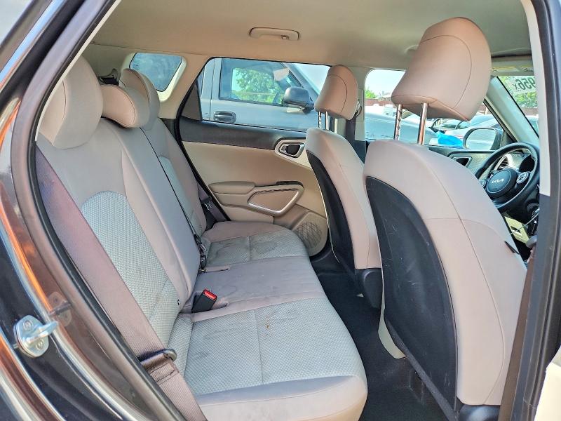 2022 Kia Soul მანქანა იყიდება აუქციონზე, vin: KNDJ23AU5N7815939, აუქციონის ნომერი: 55764956