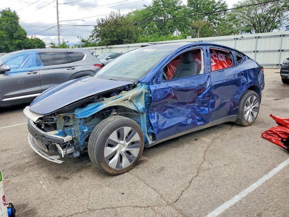 Продаж на аукціоні авто 2024 Tesla Model Y, vin: 7SAYGDEE2RF983601, номер лоту: 58294006