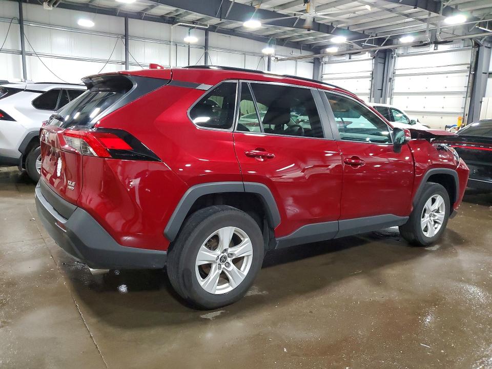 2021 Toyota Rav4 მანქანა იყიდება აუქციონზე, vin: 2T3P1RFV1MW218968, აუქციონის ნომერი: 56139066