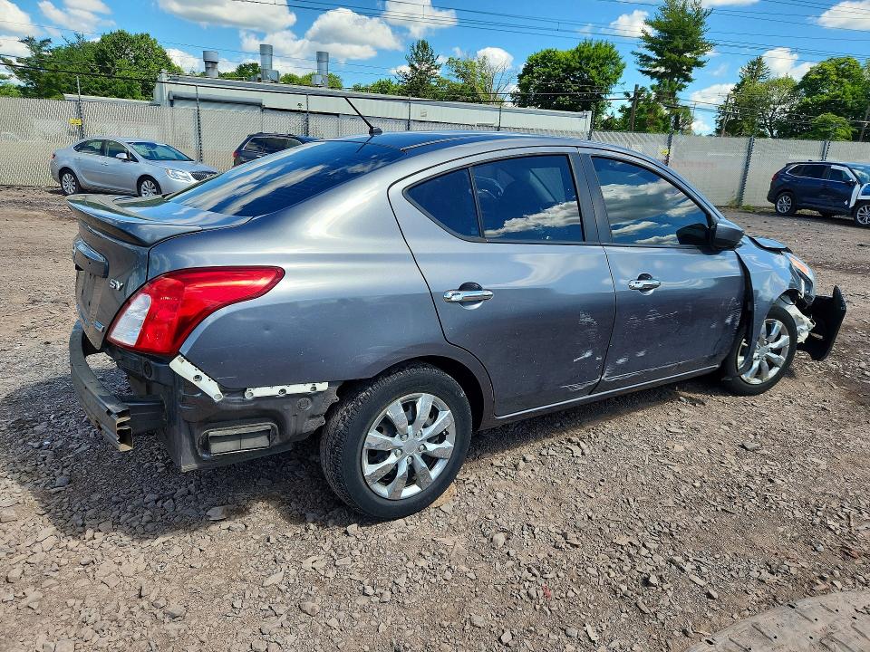 2016 Nissan Versa მანქანა იყიდება აუქციონზე, vin: 3N1CN7AP7GL802645, აუქციონის ნომერი: 57239026