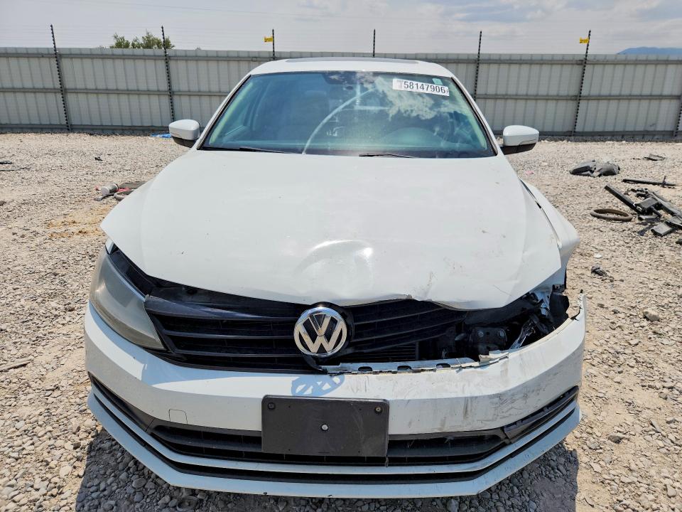 Продажа на аукционе авто 2015 Volkswagen Jetta, vin: 3VWD07AJ0FM272682, номер лота: 58147906