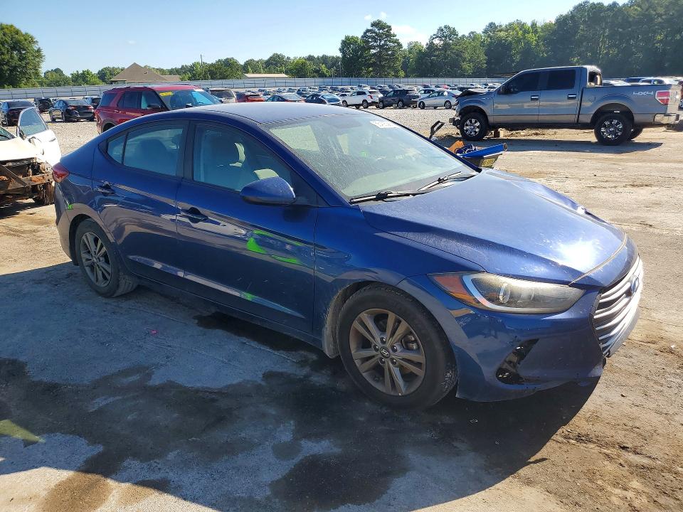 Продажа на аукционе авто 2018 Hyundai Elantra, vin: 5NPD84LF6JH332689, номер лота: 56422086