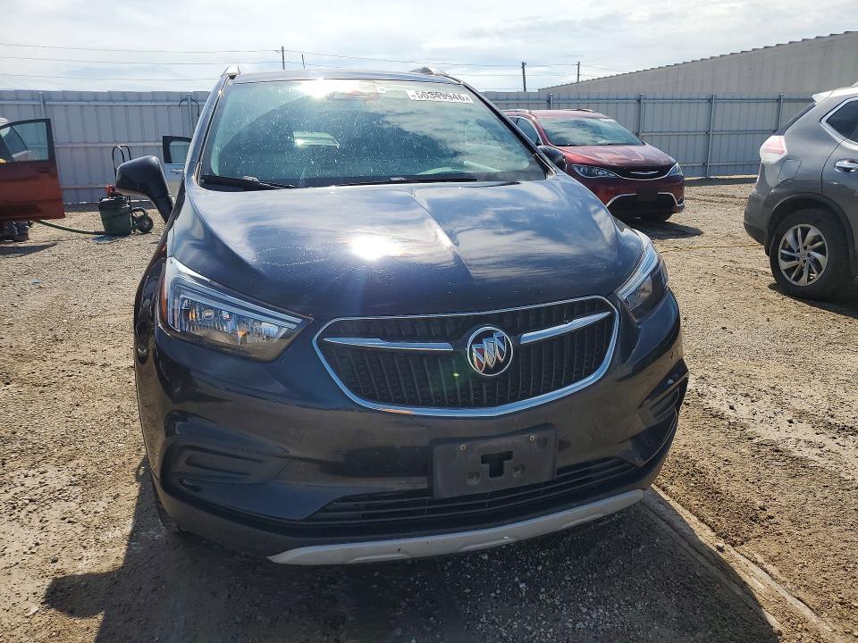 56349946 :رقم المزاد ، KL4CJESM8MB368602 vin ، 2021 Buick Encore مزاد بيع