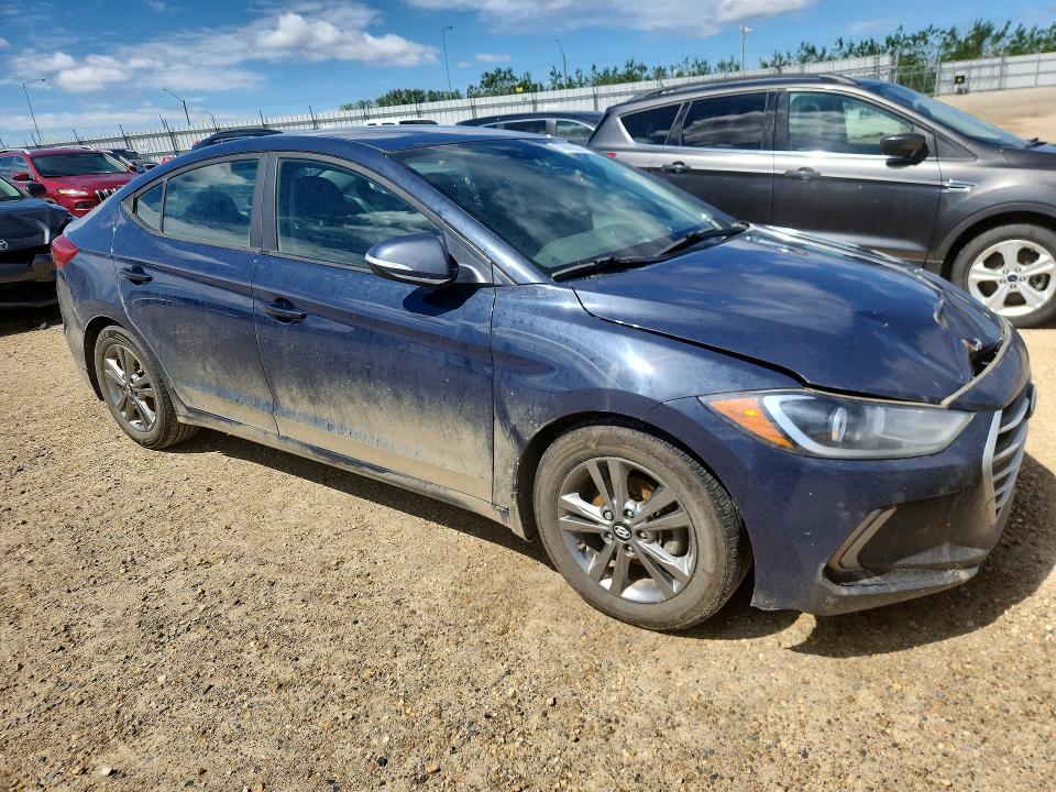 2017 Hyundai Elantra მანქანა იყიდება აუქციონზე, vin: KMHD84LF0HU187953, აუქციონის ნომერი: 55560026