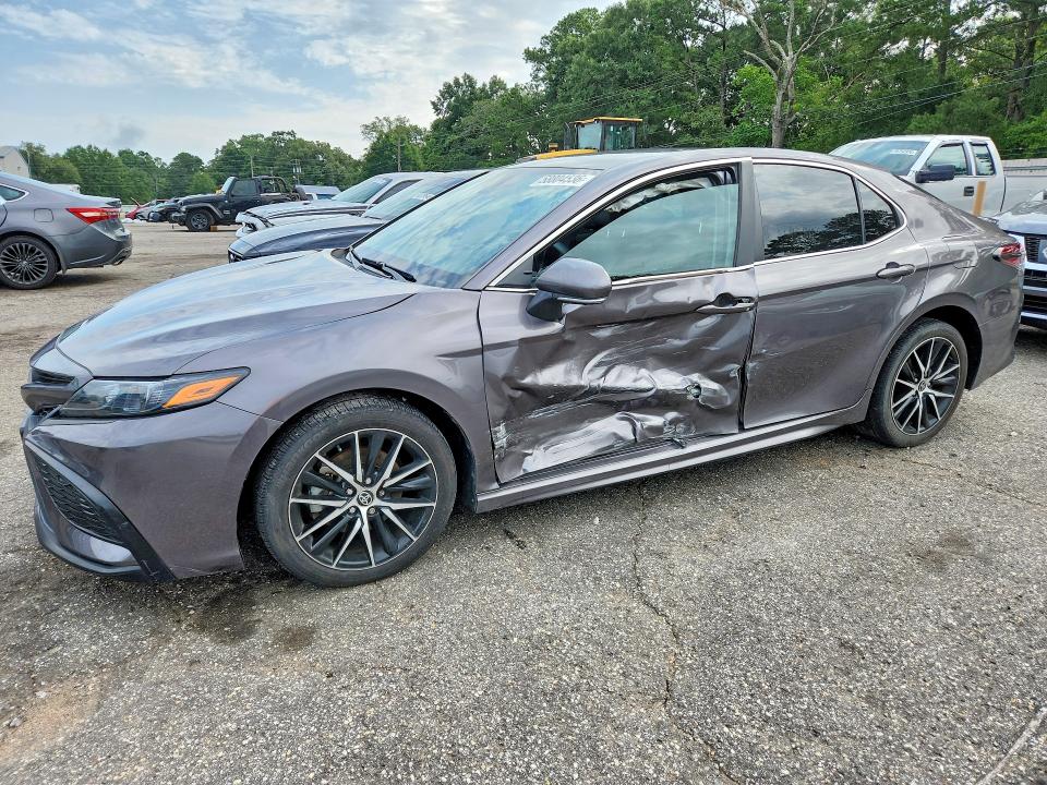 Продажа на аукционе авто 2023 Toyota Camry, vin: 4T1G11AK0PU751521, номер лота: 58804536