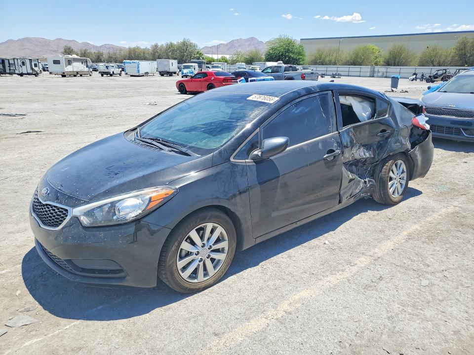 57876056 :رقم المزاد ، KNAFX4A6XF5383941 vin ، 2015 Kia Forte مزاد بيع