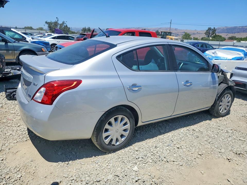 2013 Nissan Versa მანქანა იყიდება აუქციონზე, vin: 3N1CN7AP6DL868700, აუქციონის ნომერი: 58947456