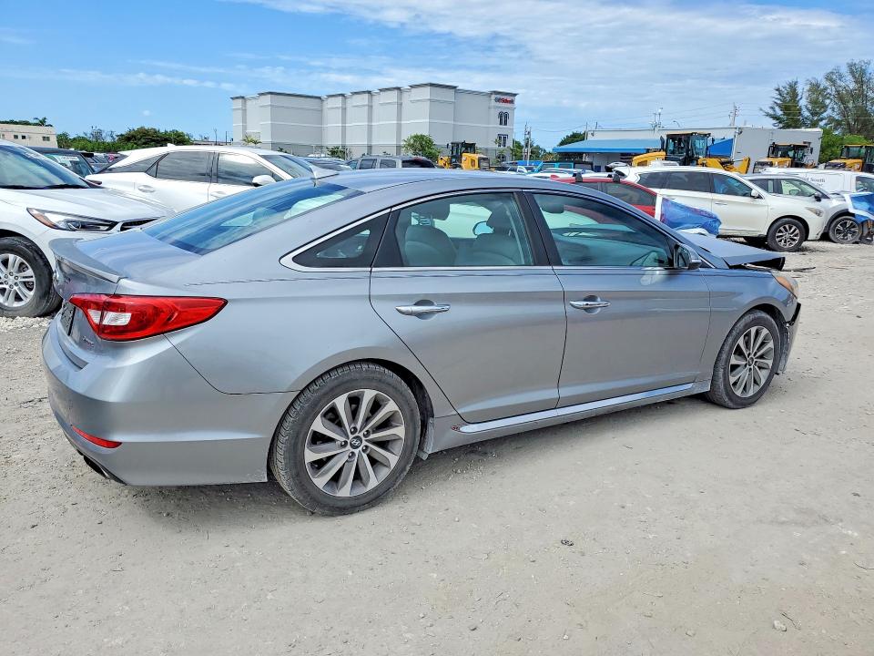 2015 Hyundai Sonata მანქანა იყიდება აუქციონზე, vin: 5NPE34AF5FH080057, აუქციონის ნომერი: 56415336