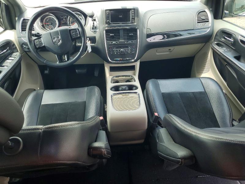 2017 Dodge Grand Caravan მანქანა იყიდება აუქციონზე, vin: 2C4RDGCG3HR696450, აუქციონის ნომერი: 56068656