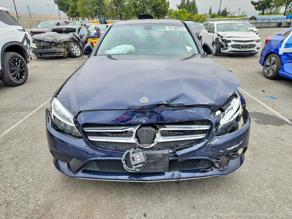 58106576 :رقم المزاد ، 55SWF8DB7KU299525 vin ، 2019 Mercedes-benz C مزاد بيع