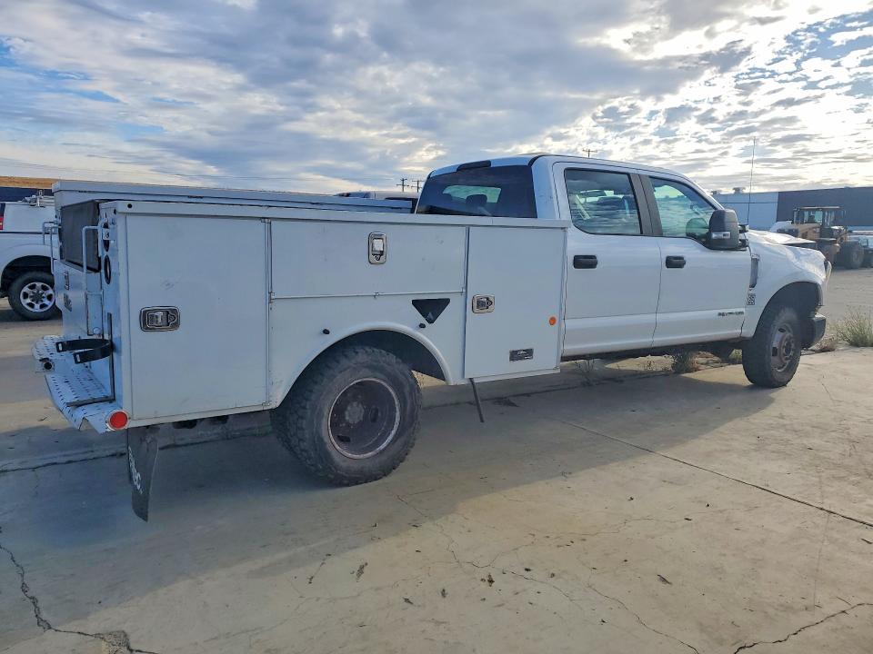 2017 Ford F350 მანქანა იყიდება აუქციონზე, vin: 1FD8W3HT2HEC48116, აუქციონის ნომერი: 57755556