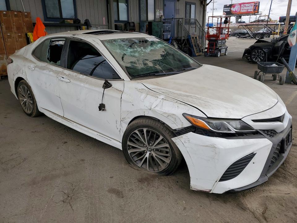Продажа на аукционе авто 2019 Toyota Camry, vin: 4T1B11HK1KU822492, номер лота: 57957356
