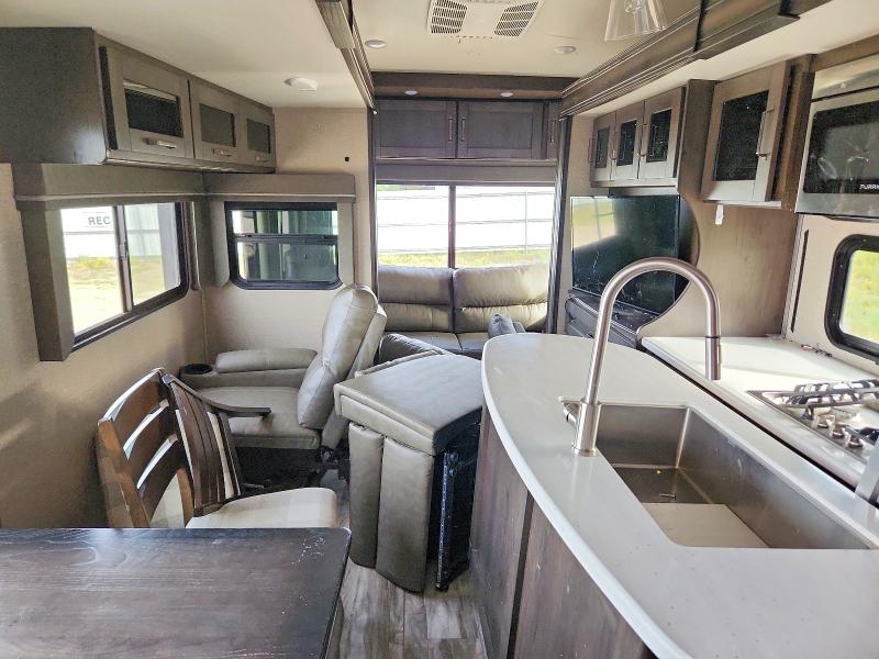 57005256 :رقم المزاد ، 573FR4226N9917381 vin ، 2022 Grand Desi Reflection مزاد بيع