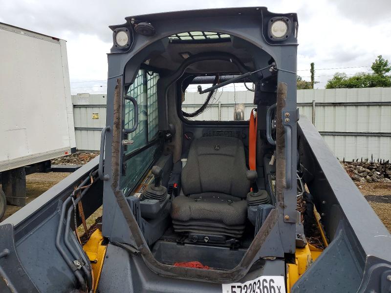 57329366 :رقم المزاد ، 1T0333GMTNF414507 vin ، 2021 John Deere 333g مزاد بيع
