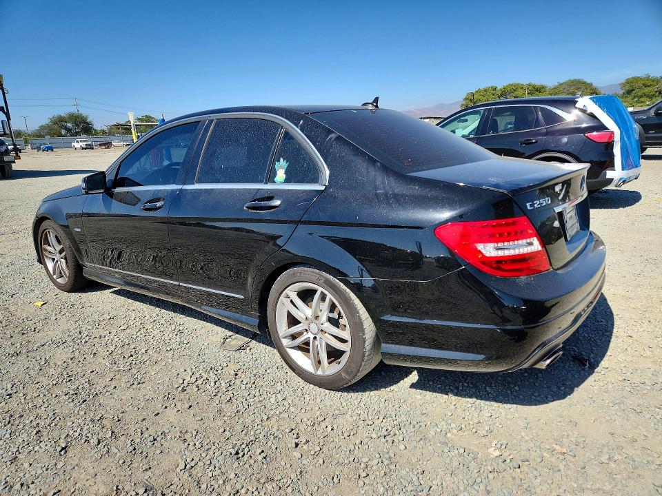 Продажа на аукционе авто 2012 Mercedes-benz C, vin: WDDGF4HB4CR221603, номер лота: 57273016