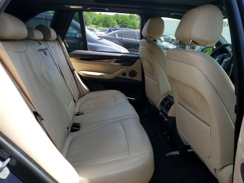 55914986 :رقم المزاد ، 5UXKR0C55J0X90837 vin ، 2018 Bmw X5 مزاد بيع