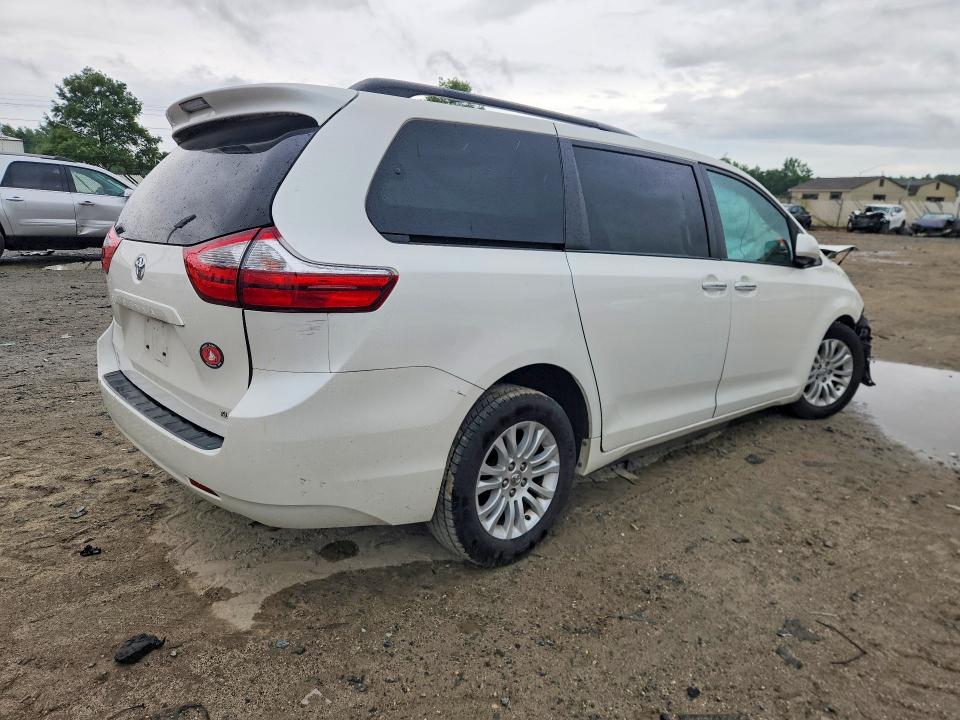 Продажа на аукционе авто 2017 Toyota Sienna, vin: 5TDYZ3DC3HS885284, номер лота: 49874796