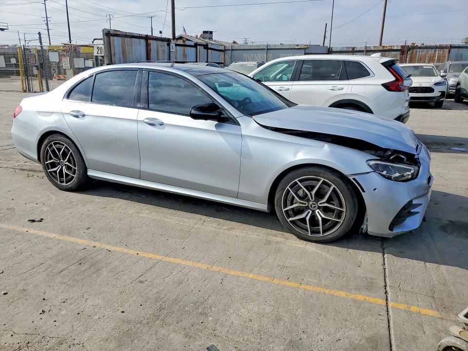 57169806 :رقم المزاد ، W1KZF8DBXMA893784 vin ، 2021 Mercedes-benz E مزاد بيع