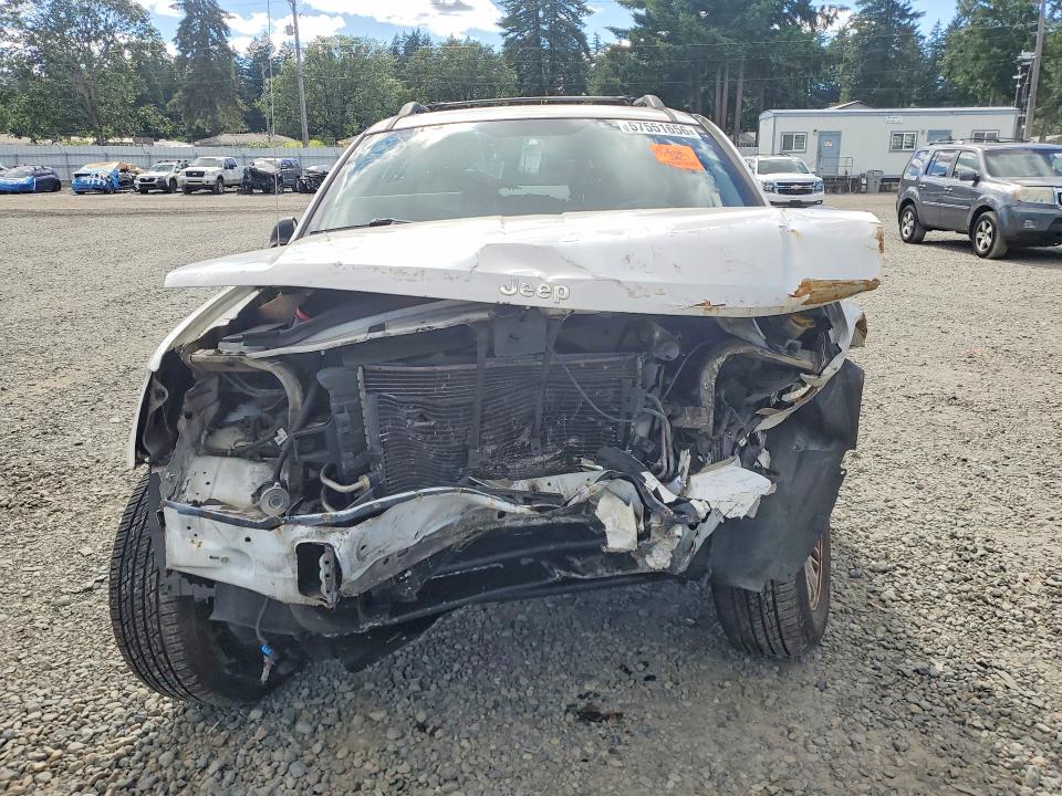 2004 Jeep Grand Cherokee მანქანა იყიდება აუქციონზე, vin: 1J4GW58N94C147877, აუქციონის ნომერი: 57551656