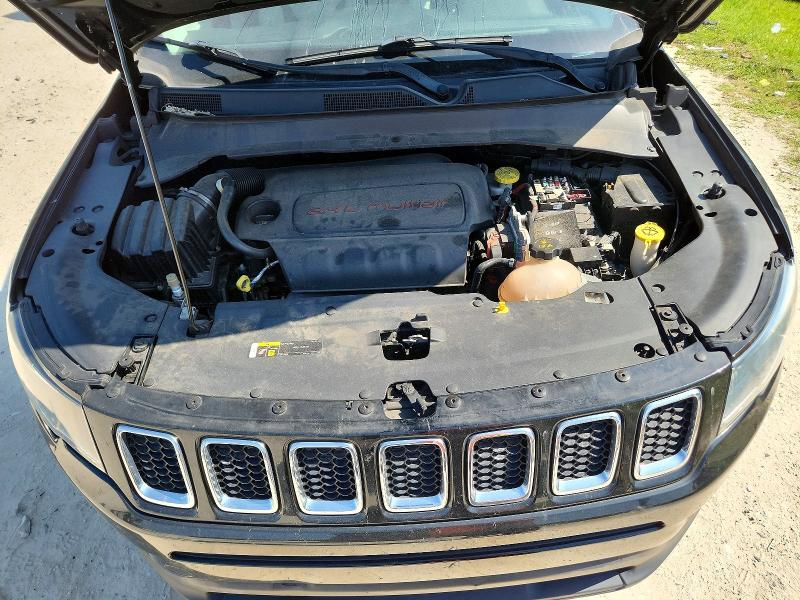 58121506 :رقم المزاد ، 3C4NJCBBXKT730748 vin ، 2019 Jeep Compass مزاد بيع