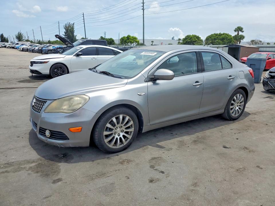 Продажа на аукционе авто 2013 Suzuki Kizashi, vin: JS2RE9A38D6100314, номер лота: 56505946