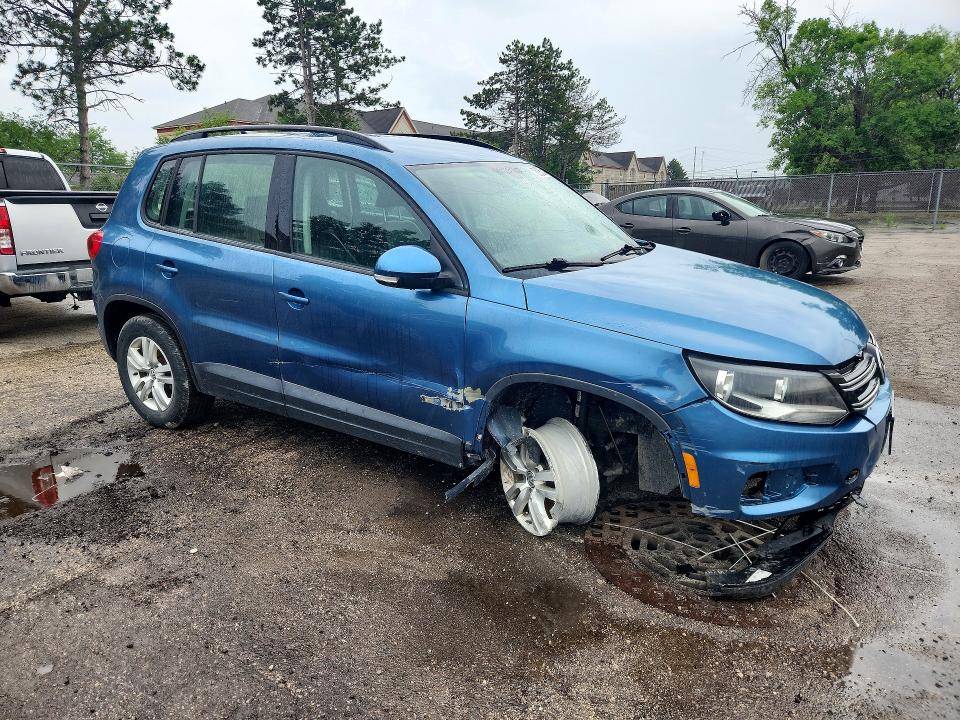 Aukcja sprzedaży 2017 Volkswagen Tiguan, vin: WVGBV7AX2HK026755, numer aukcji: 54341466