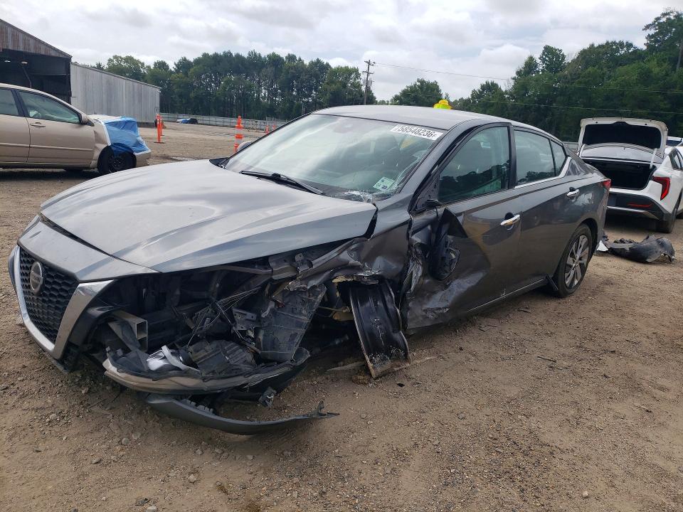 58548236 :رقم المزاد ، 1N4BL4BV6MN378919 vin ، 2021 Nissan Altima مزاد بيع