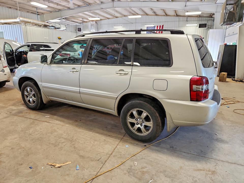 58481456 :رقم المزاد ، JTEEP21A050135650 vin ، 2005 Toyota Highlander مزاد بيع