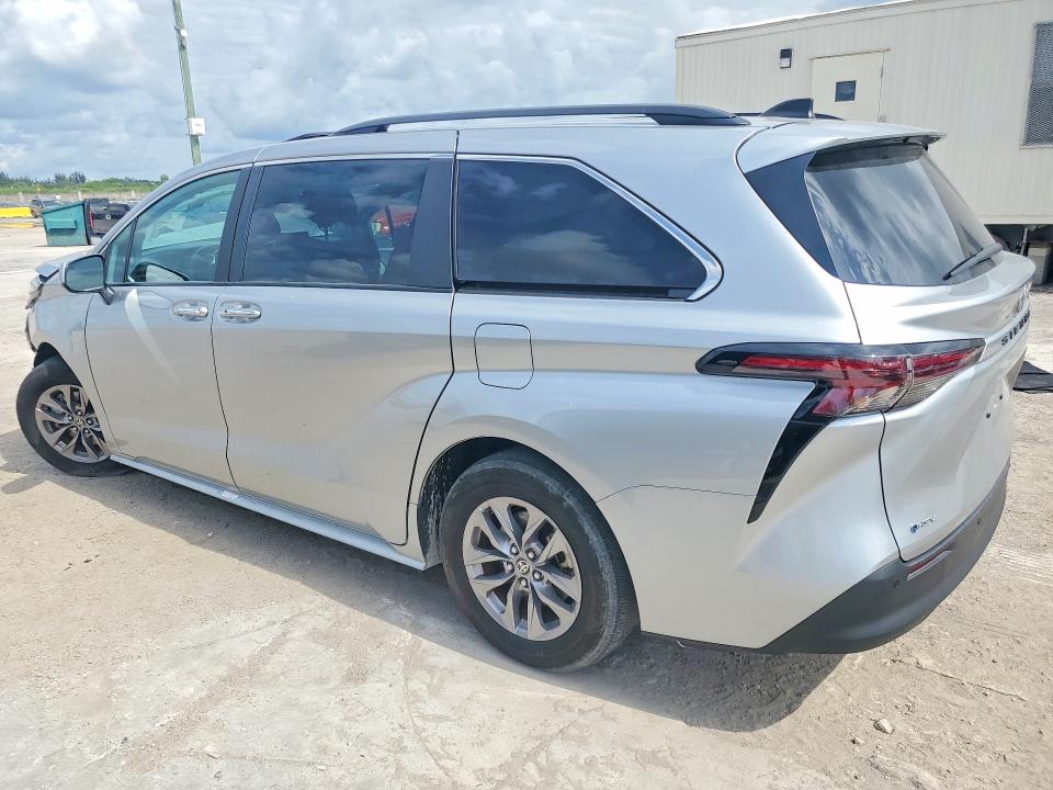 56638666 :رقم المزاد ، 5TDYRKEC2SS227911 vin ، 2025 Toyota Sienna مزاد بيع