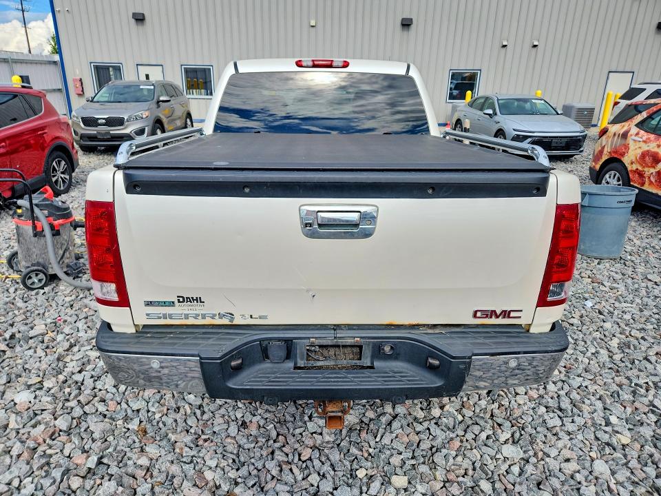 58256256 :رقم المزاد ، 3GTP2VE3XBG325388 vin ، 2011 Gmc Sierra مزاد بيع