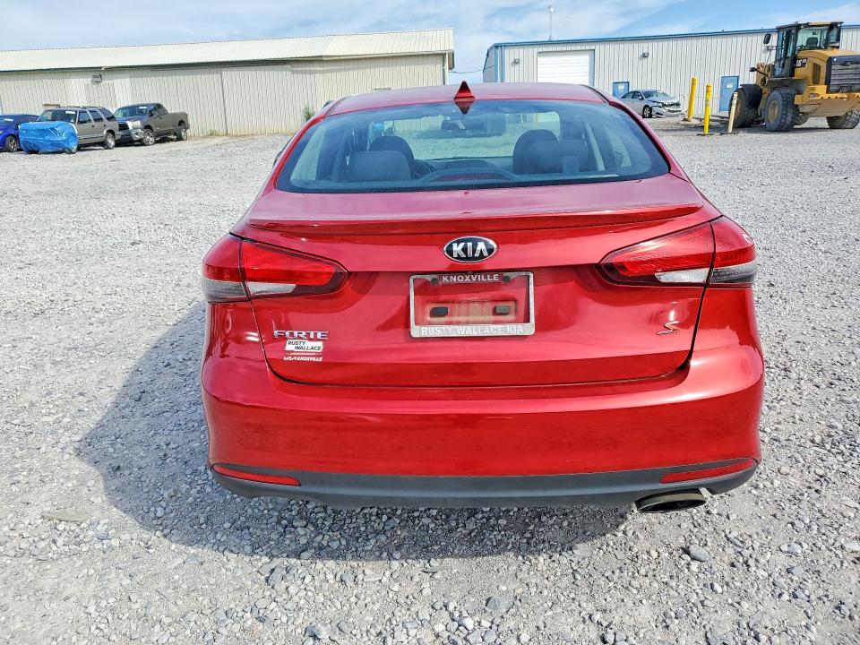 2017 Kia Forte მანქანა იყიდება აუქციონზე, vin: 3KPFL4A70HE103426, აუქციონის ნომერი: 57632796