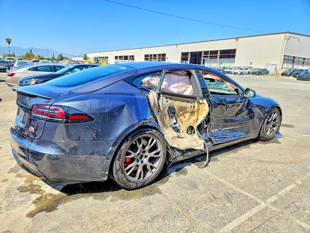 Auction sale of the 2023 Tesla Model S, vin: 5YJSA1E69PF527362, lot number: 54682676
