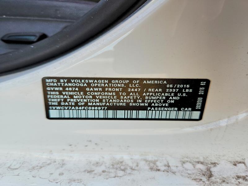 57114856 :رقم المزاد ، 1VWCV7A34FC096977 vin ، 2015 Volkswagen Passat مزاد بيع