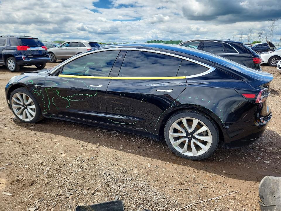 57006156 :رقم المزاد ، 5YJ3E1EA8KF401841 vin ، 2019 Tesla Model 3 مزاد بيع