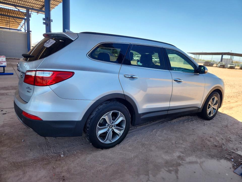 2015 Hyundai Santa Fe მანქანა იყიდება აუქციონზე, vin: KM8SMDHF1FU114552, აუქციონის ნომერი: 58813536