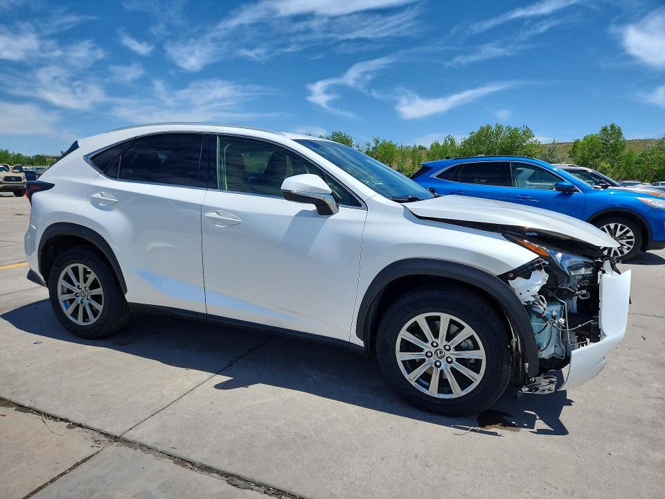 2018 Lexus Nx 300 მანქანა იყიდება აუქციონზე, vin: JTJYARBZ0J2111554, აუქციონის ნომერი: 56157666
