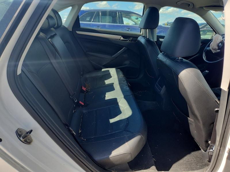 57043226 :رقم المزاد ، 1VWAT7A3XEC030929 vin ، 2014 Volkswagen Passat مزاد بيع