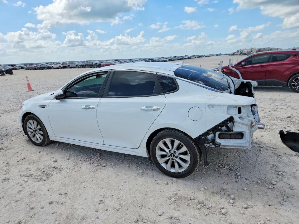 2018 Kia Optima მანქანა იყიდება აუქციონზე, vin: 5XXGT4L3XJG274518, აუქციონის ნომერი: 57016816