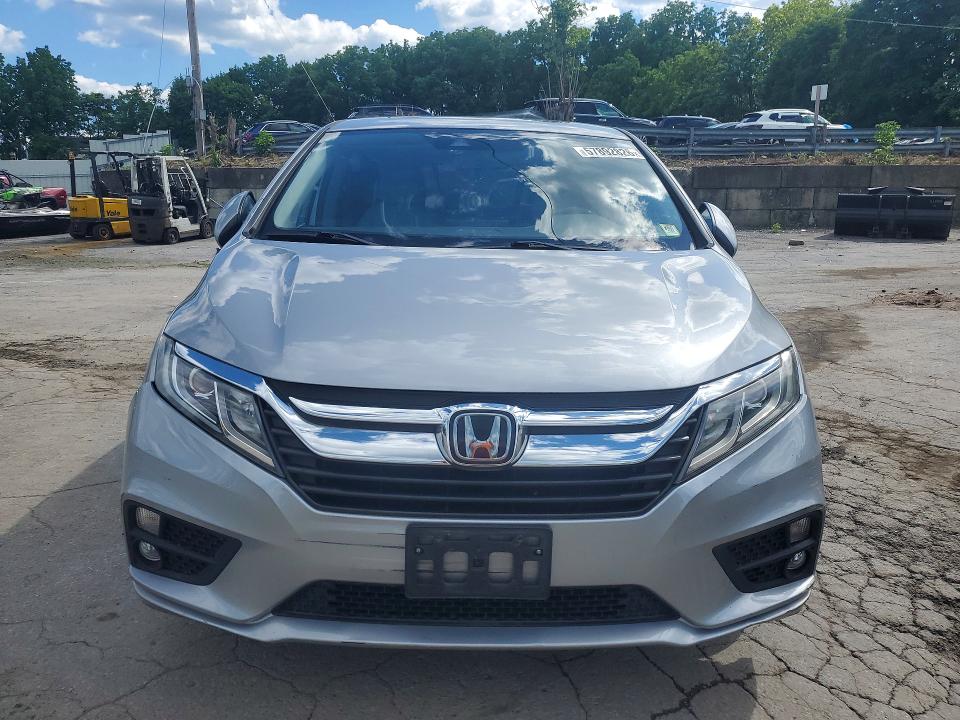57892826 :رقم المزاد ، 5FNRL6H74KB122383 vin ، 2019 Honda Odyssey مزاد بيع