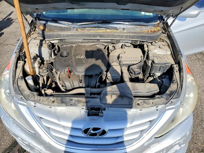 55126206 :رقم المزاد ، 5NPEB4AC5BH155391 vin ، 2011 Hyundai Sonata مزاد بيع