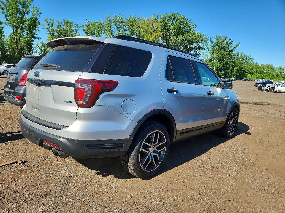 2018 Ford Explorer მანქანა იყიდება აუქციონზე, vin: 1FM5K8GT4JGA95133, აუქციონის ნომერი: 55966796
