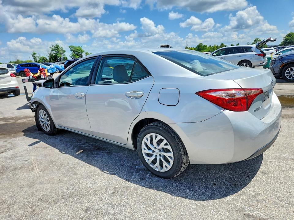 57629986 :رقم المزاد ، 5YFBURHE3KP947432 vin ، 2019 Toyota Corolla مزاد بيع