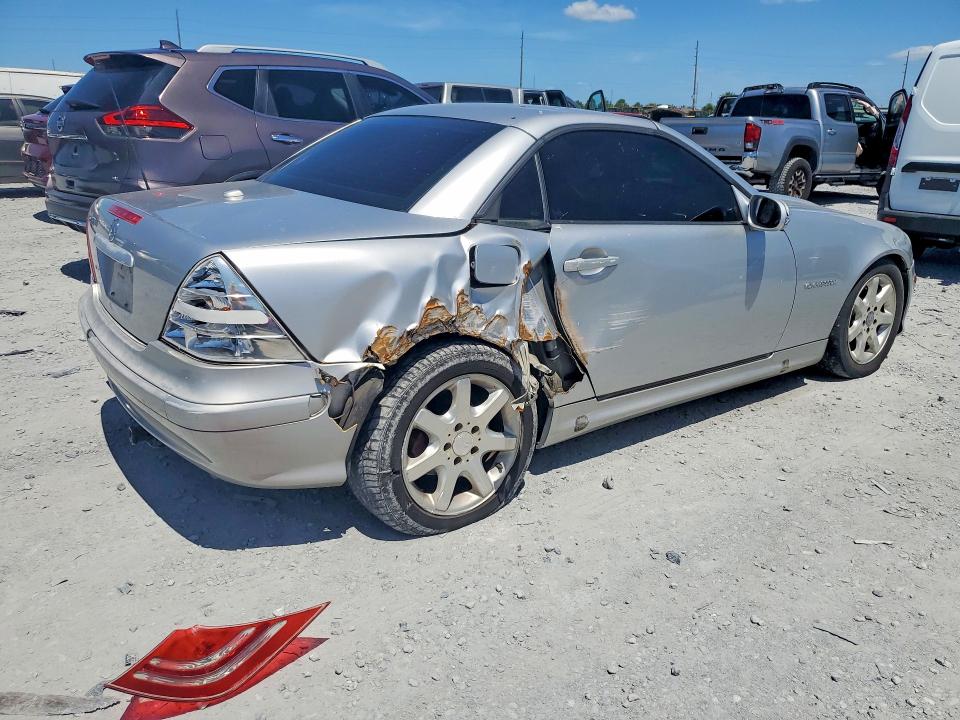 Продаж на аукціоні авто 2003 Mercedes-benz Slk, vin: WDBKK49F33F290333, номер лоту: 56228466